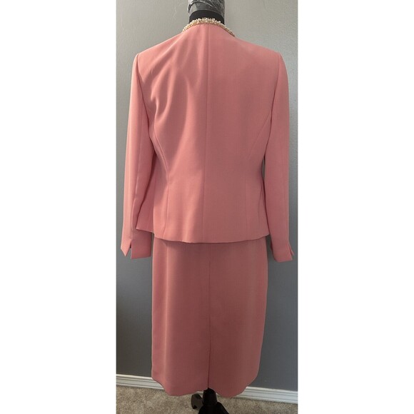 Kasper Womens 8P Formal 3 Piece Skirt Suit Beaded Trim Jacket Peach Outfit EUC - Picture 5 of 8
